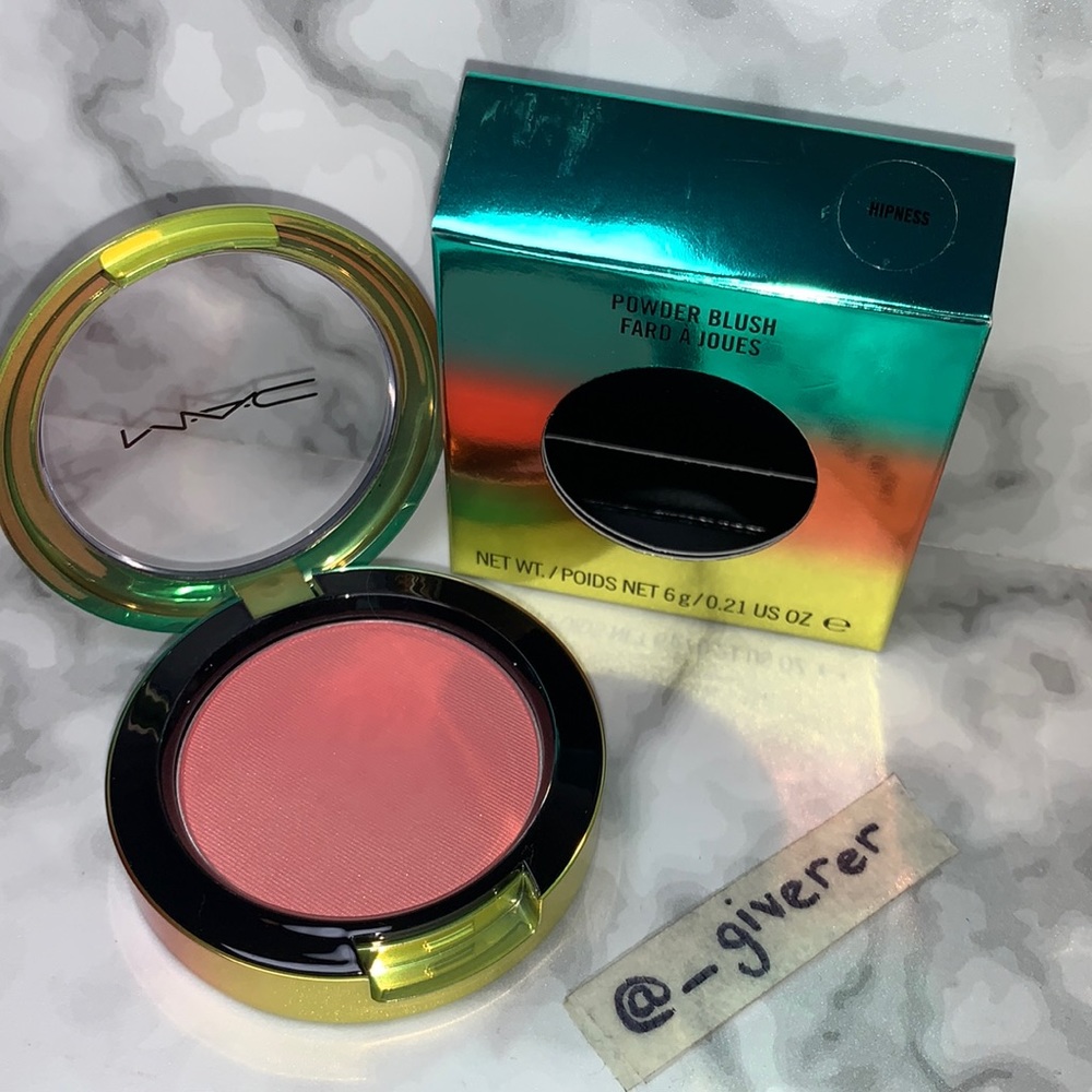 HIPNESS Wash & Dry MAC Powder Blush